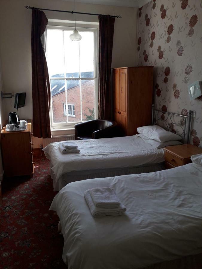 The Black Lion Hotel カーディガン エクステリア 写真